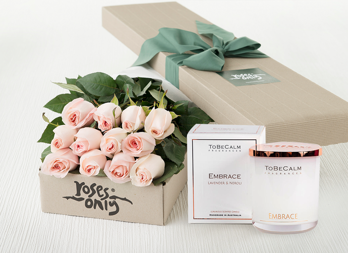 12 Pastel Pink Roses Gift Box & Scented Candle