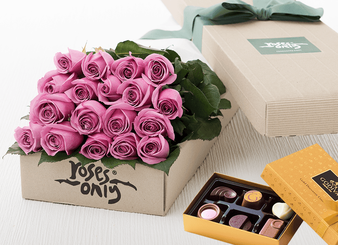 18 Mauve Roses Gift Box & Chocolates