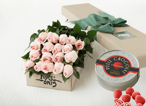 18 Pastel Pink Roses Gift Box &  Chocolates