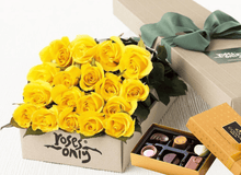 18 Yellow Roses Gift Box & Chocolates
