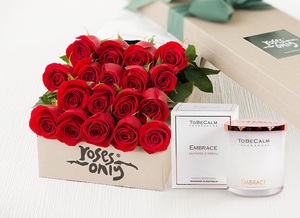 18 Red Roses Gift Box & Scented Candle