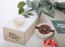 Single White Cream Rose Gift Box & Chocolates