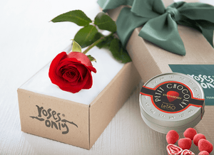 Single Red Rose Gift Box & Chocolates
