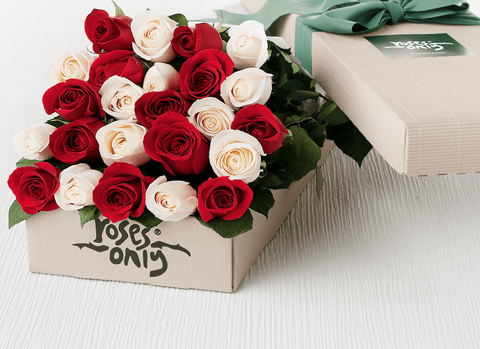 24 Mixed Red & White Roses Gift Box