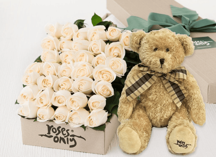 36 White Cream Roses Gift Box & Teddy Bear