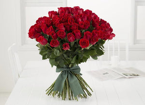 100 Red Roses Romantic Bouquet