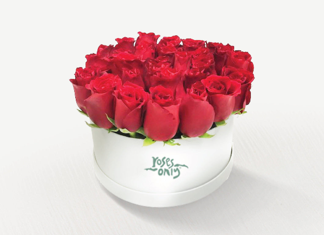 36 Red Roses in a Hat Box